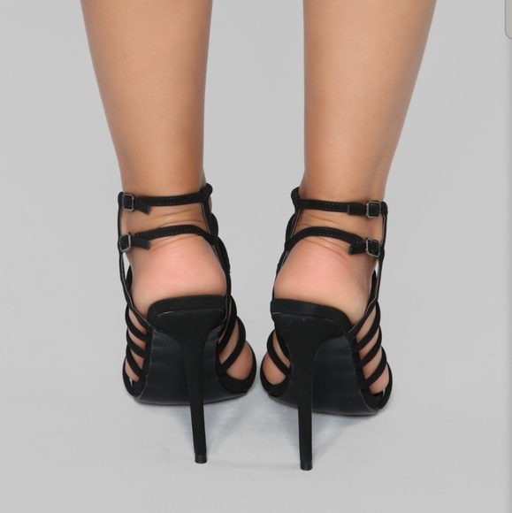 Heels - Picture 3 of 3